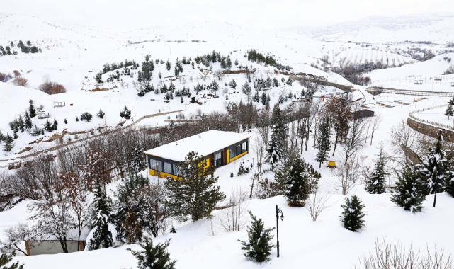 İspendere İçmeleri Kar Foto Galeri