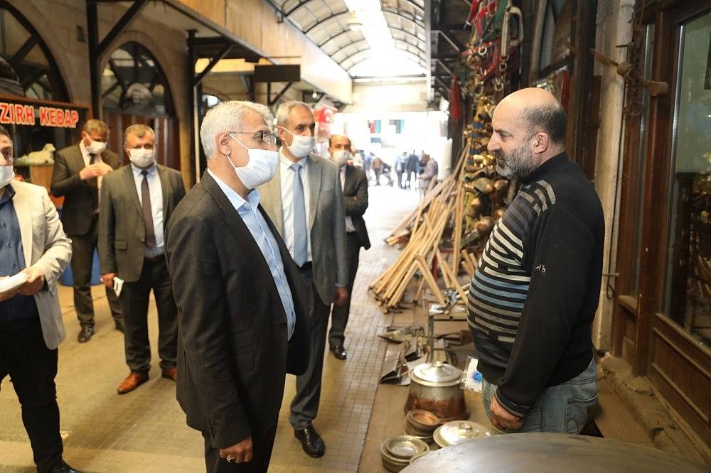Güder'den Bakırcılar Çarşısı Esnafına Maske