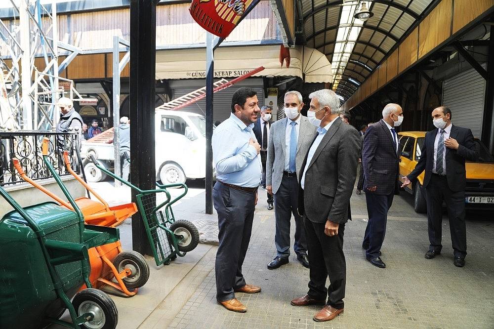 Güder'den Bakırcılar Çarşısı Esnafına Maske
