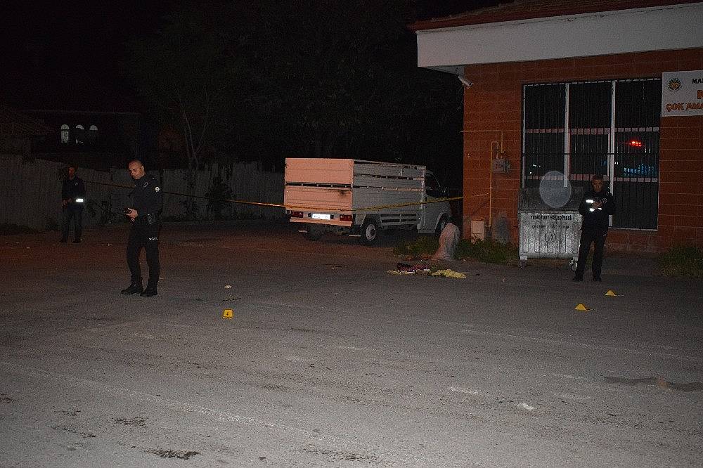 Sözlü Tartışma Silahlı Kavgaya Dönüştü: 1 Yaralı
