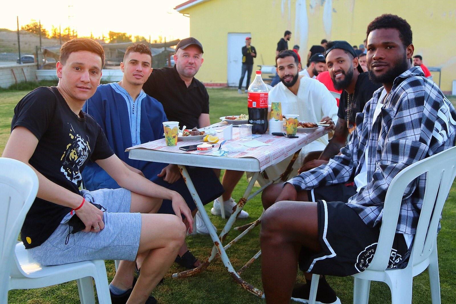 YMS'de moraller yerinde