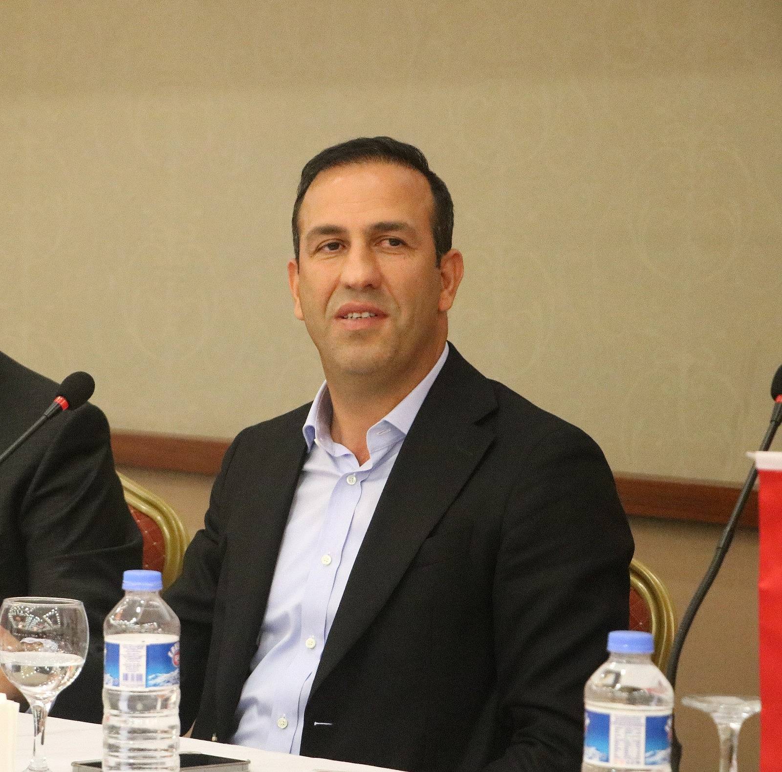 Başkan Gevrek'ten, Sadık Çiftpınar açıklaması