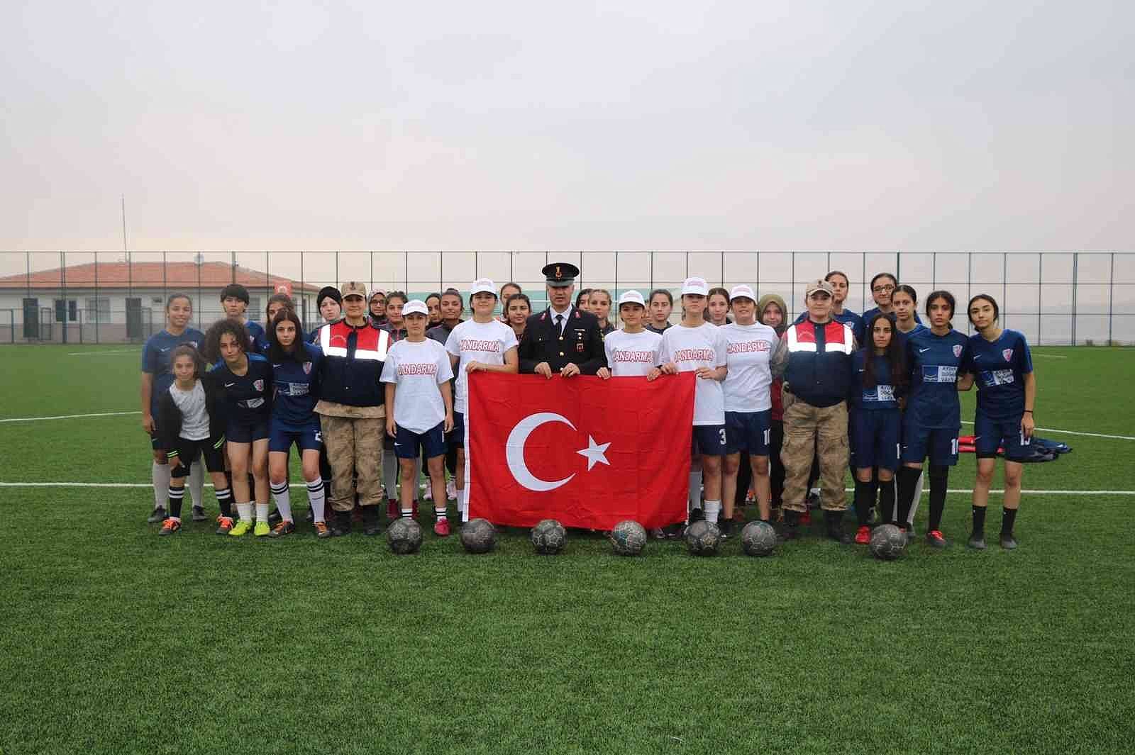 jandarmadan Cumhuriyet kutlamaları etkinliği