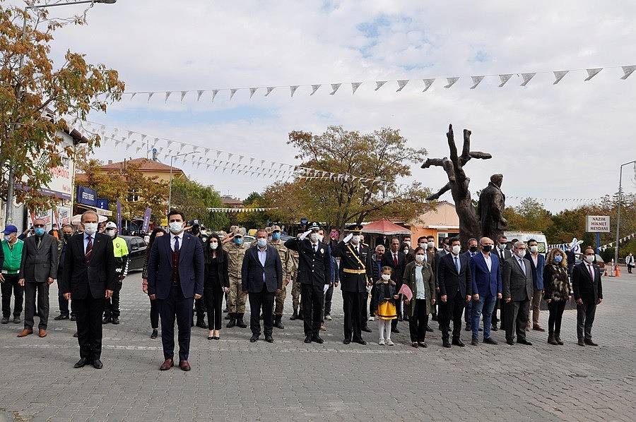 Malatya'nın ilçelerinde Cumhuriyet Bayramı coşkusu