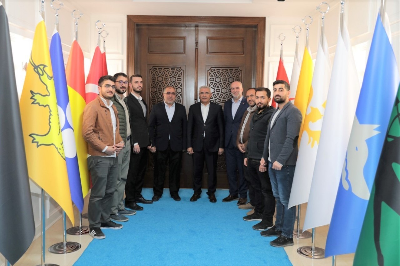 Başkan Güder'e iş adamlarından istişare ziyareti