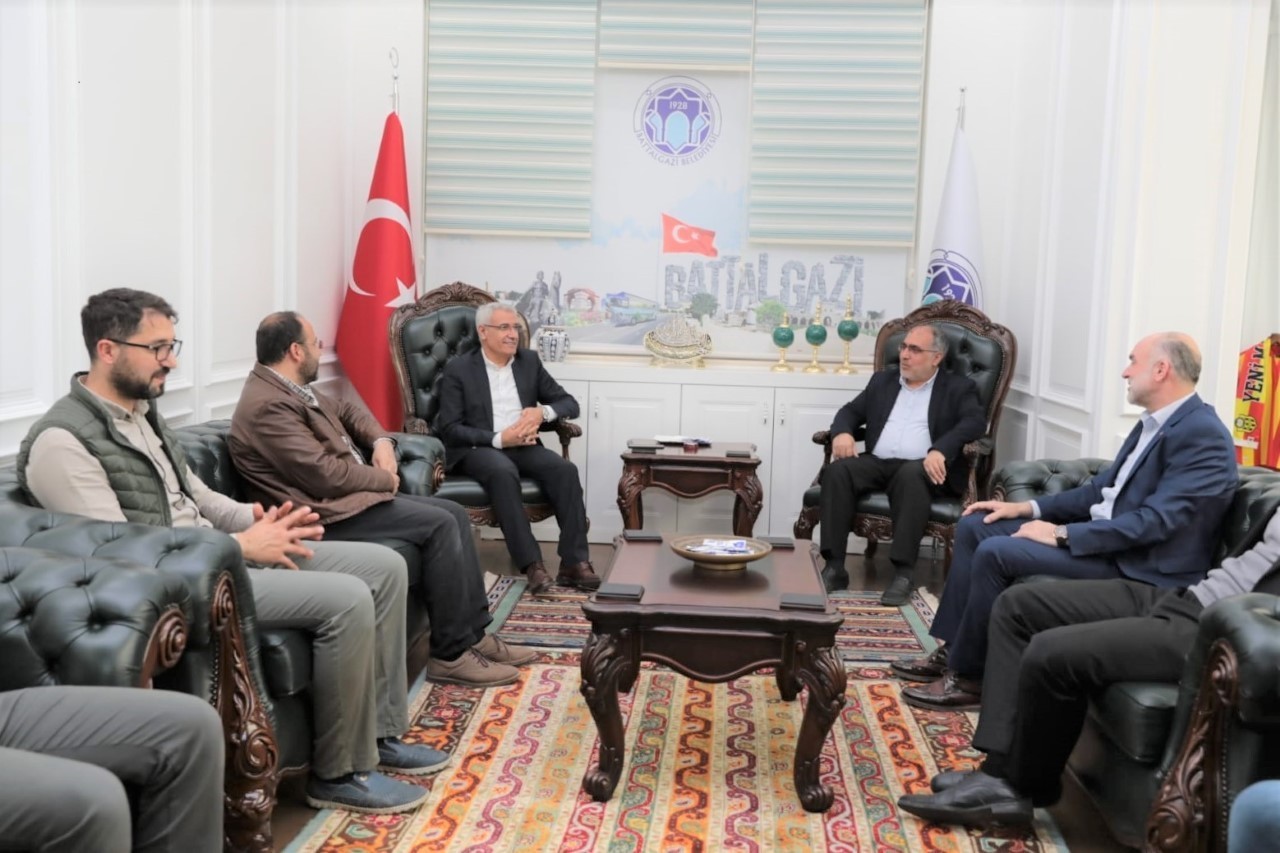 Başkan Güder'e iş adamlarından istişare ziyareti