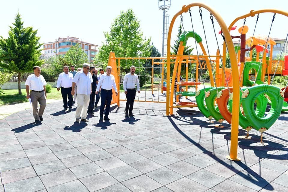 Yeşilyurt'ta 227'inci park alanı yapılıyor