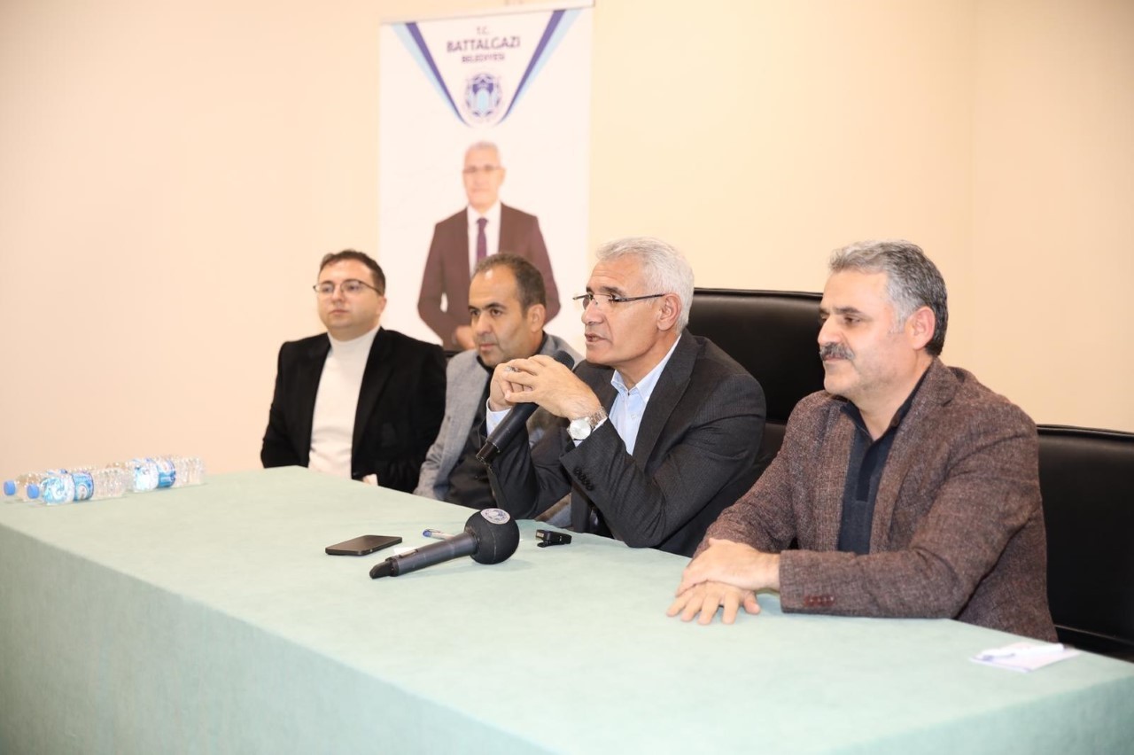 Başkan Güder'den öğrencilere tavsiyeler