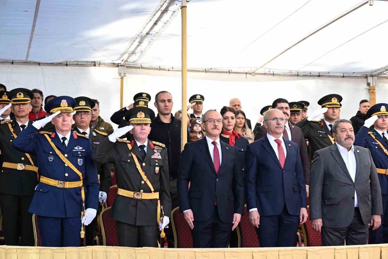 Deprem bölgesi Malatya'da 29 Ekim Cumhuriyet Bayramı Coşkusu