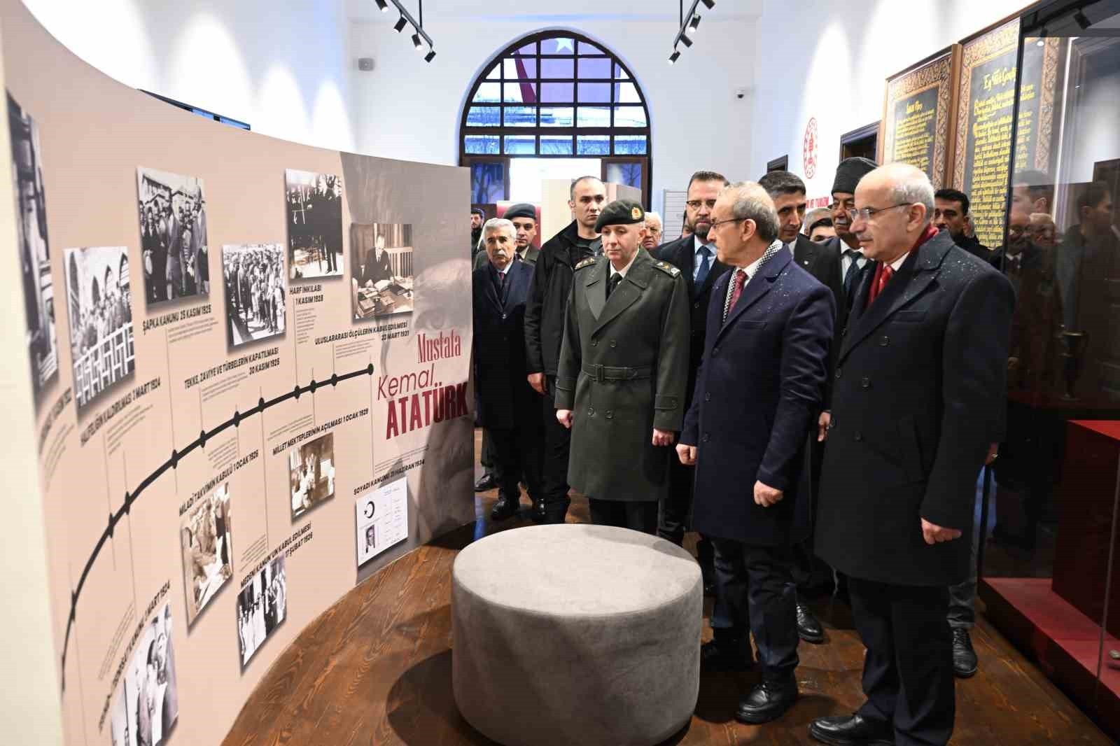 Depremde hasar alan Atatürk Evi yeniden hizmete girdi