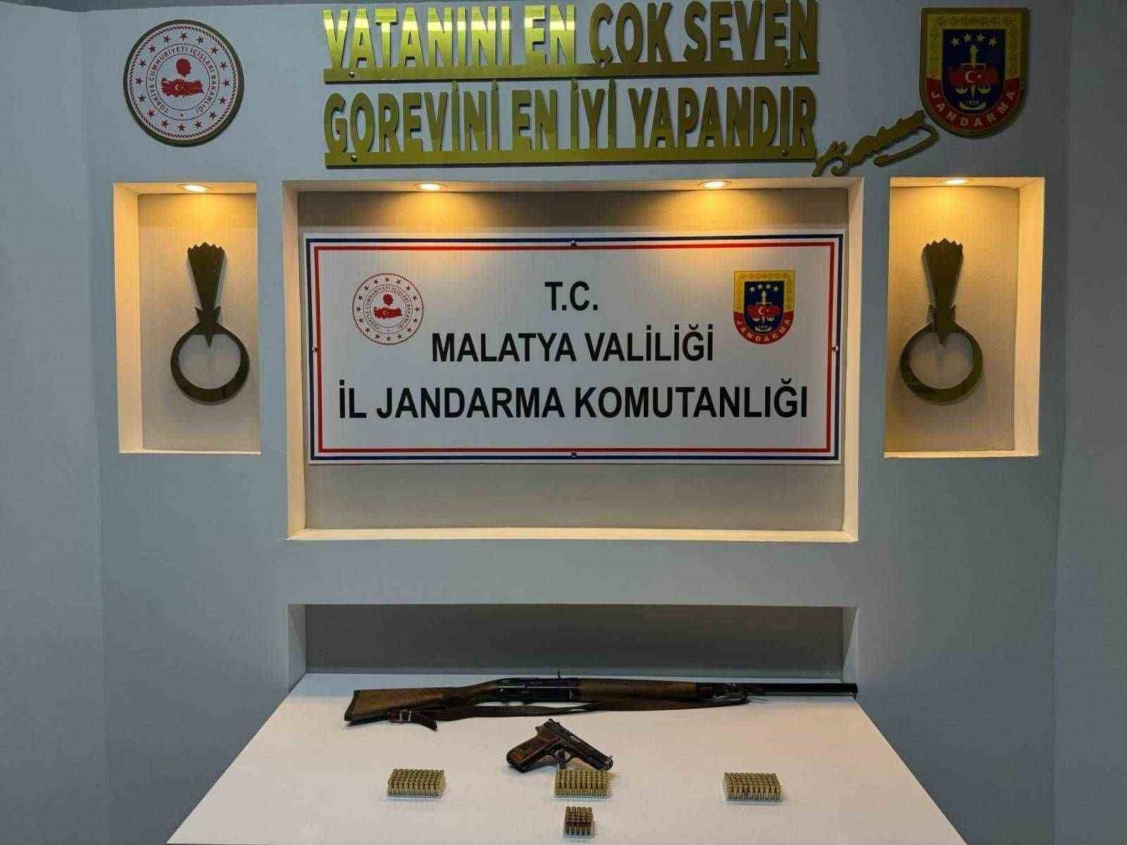 Malatya'da silah ve mühimmat kaçakçılığı operasyonu
