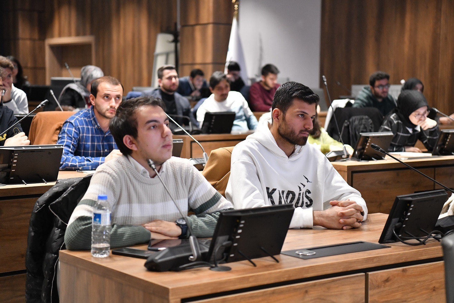 Yeşilyurt Genç Meclisi, gençlere yönelik sosyal alanlar ve altyapı çalışmalarını görüştü