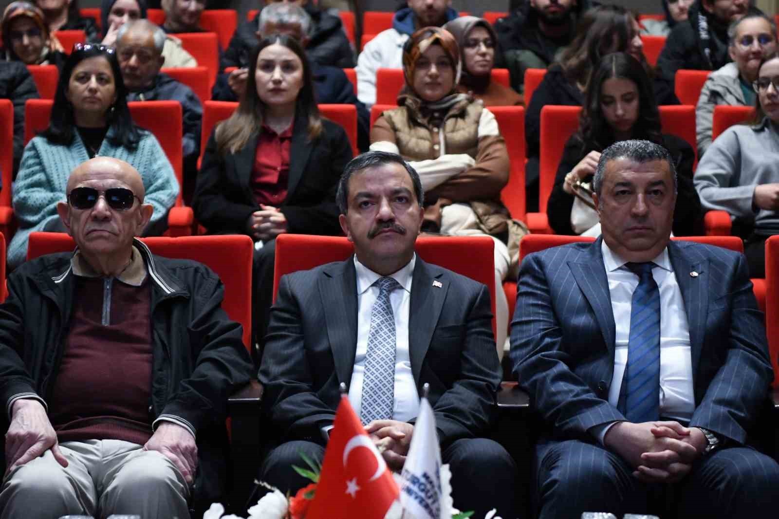 'Küresel Isınma ve İklim Değişikliğinin Türkiye'ye Etkileri semineri düzenlendi