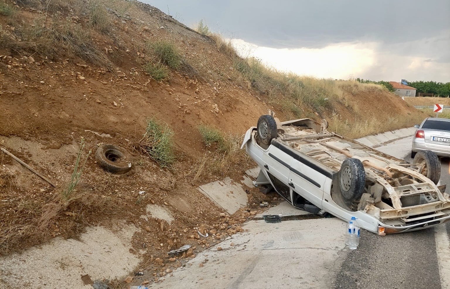 Tek taraflı trafik kazasında 1 kişi yaralandı