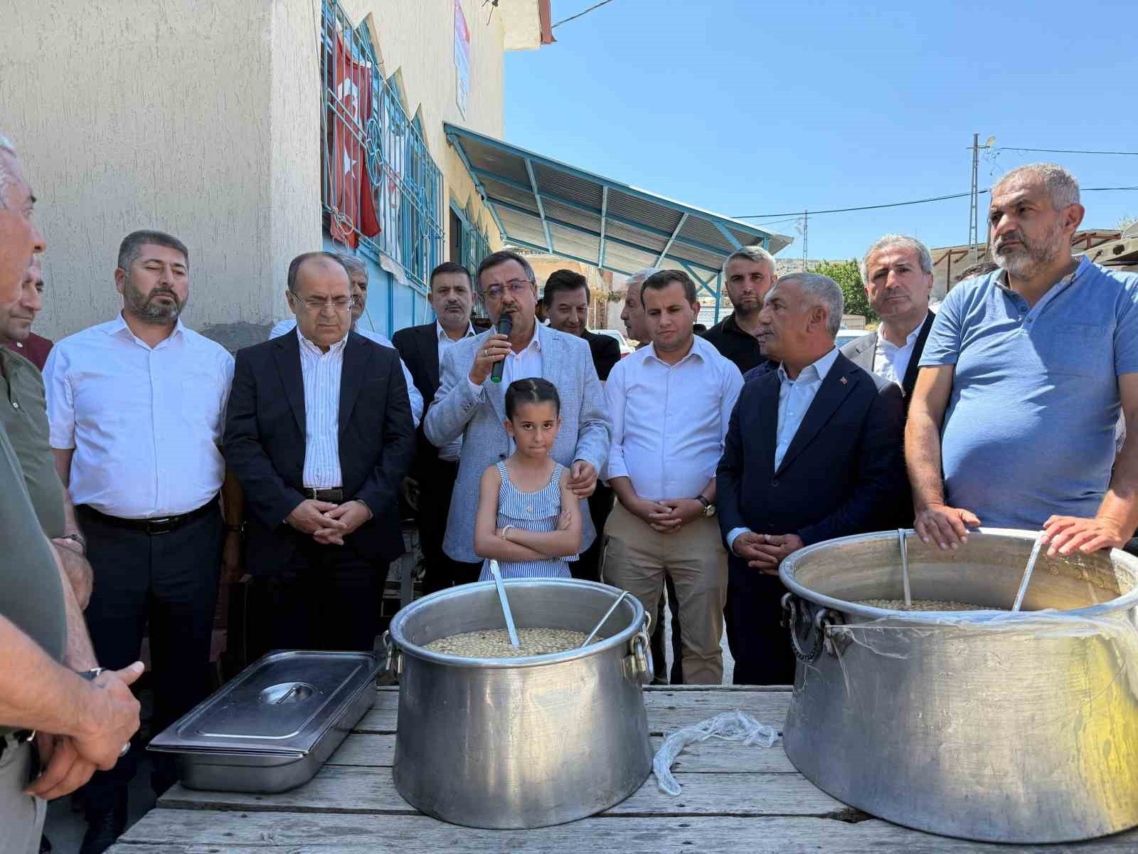 Akçadağ Fatih Mahallesi'nde aşure etkinliği
