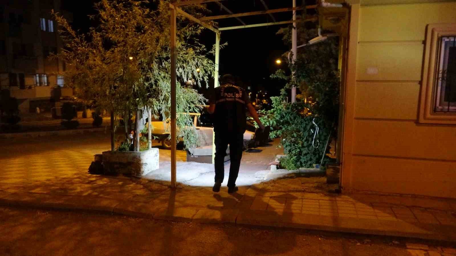 Malatya'da silahlı ve bıçaklı kavga: 1 yaralı
