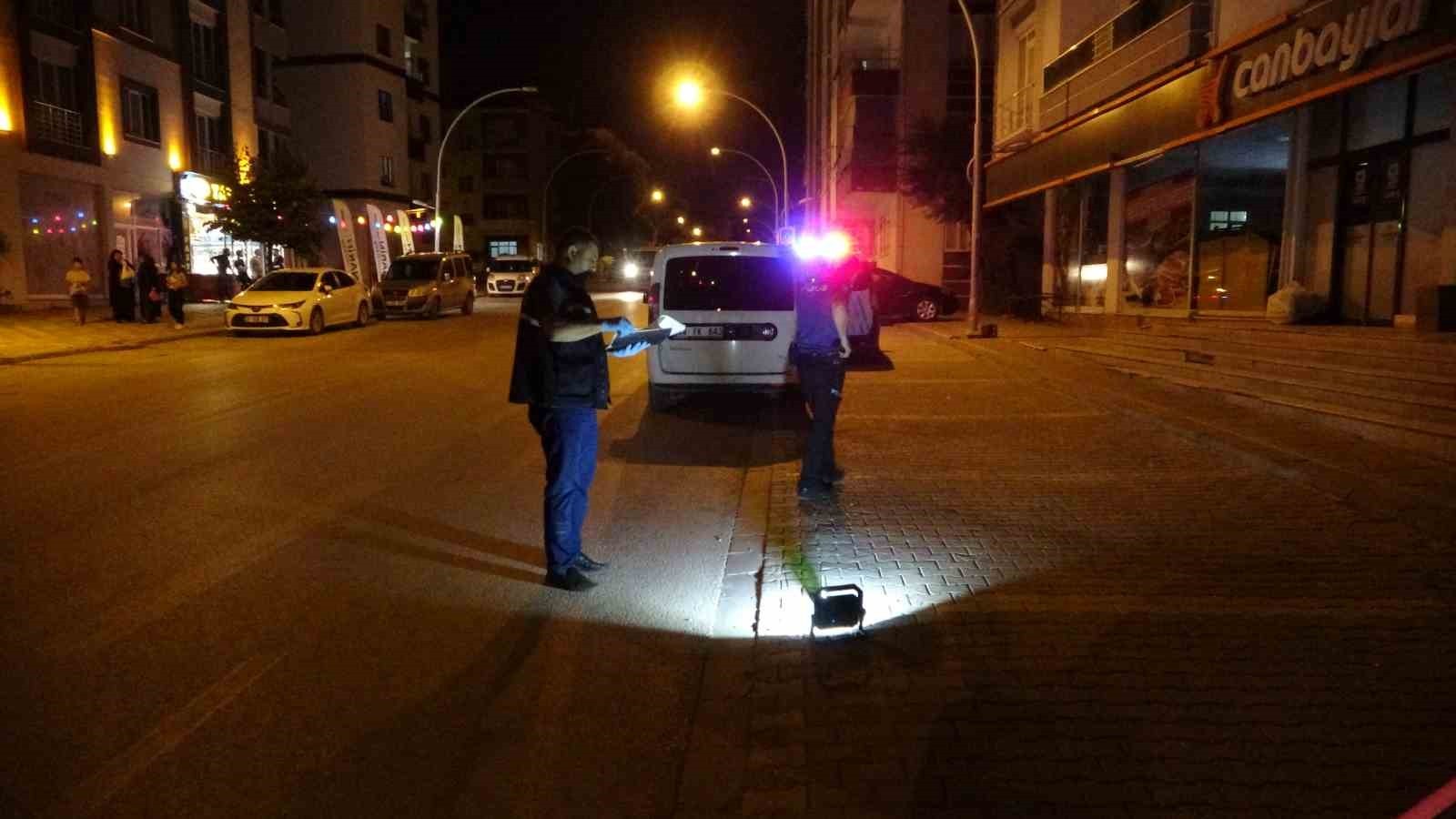 Malatya'da silahlı ve bıçaklı kavga: 1 yaralı