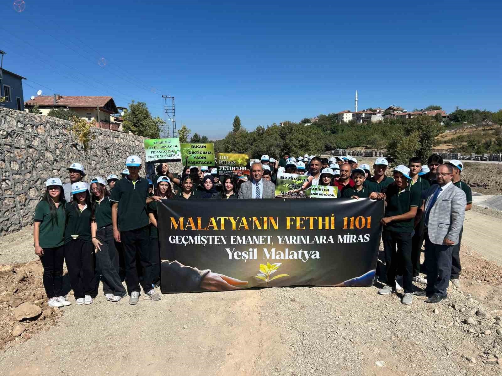 Malatya'nın Fethi'nin 924. yılında bin 101 fidan toprakla buluştu