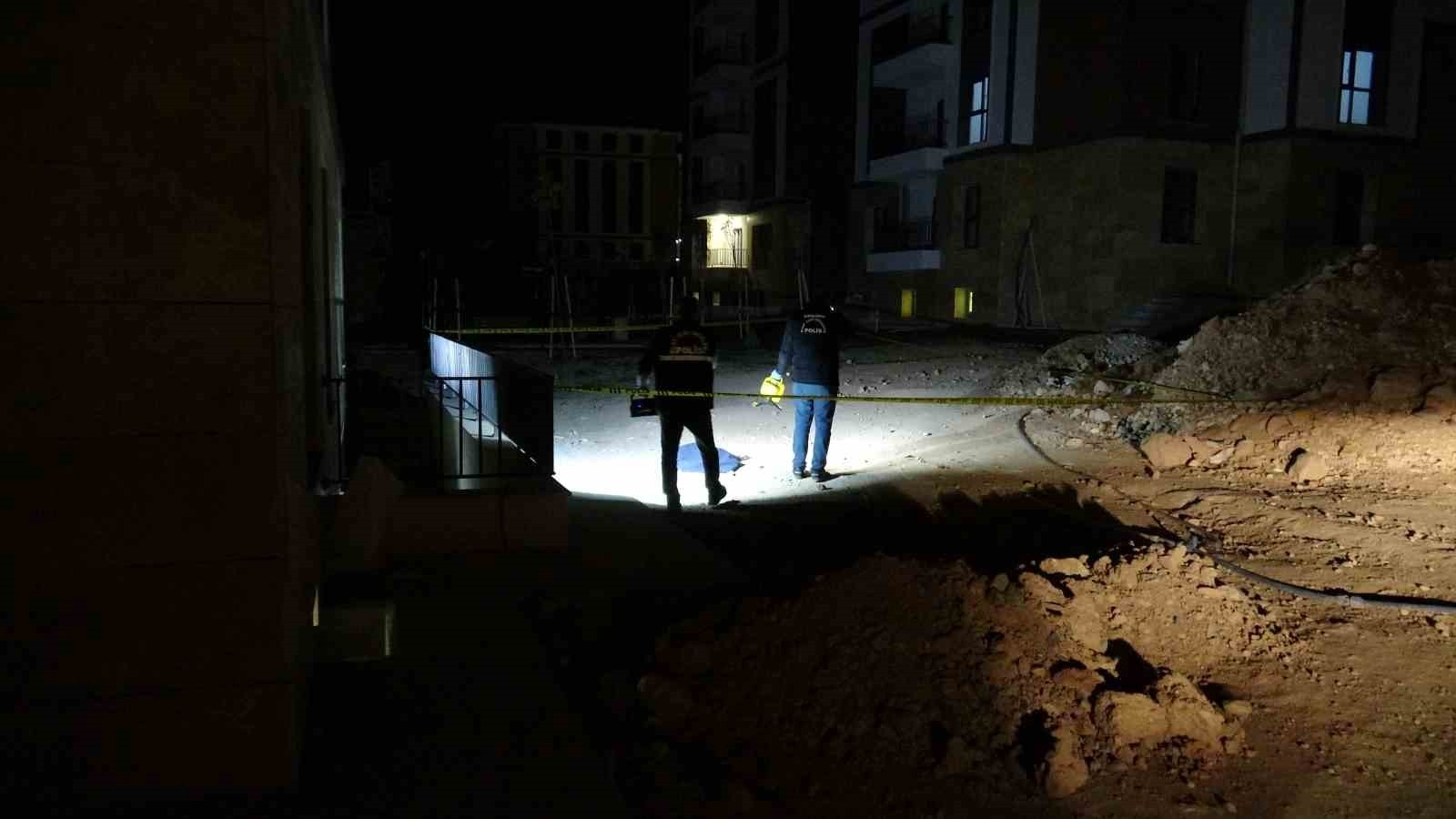 Malatya'da şantiyede silahla vurulan işçi hastaneye kaldırıldı