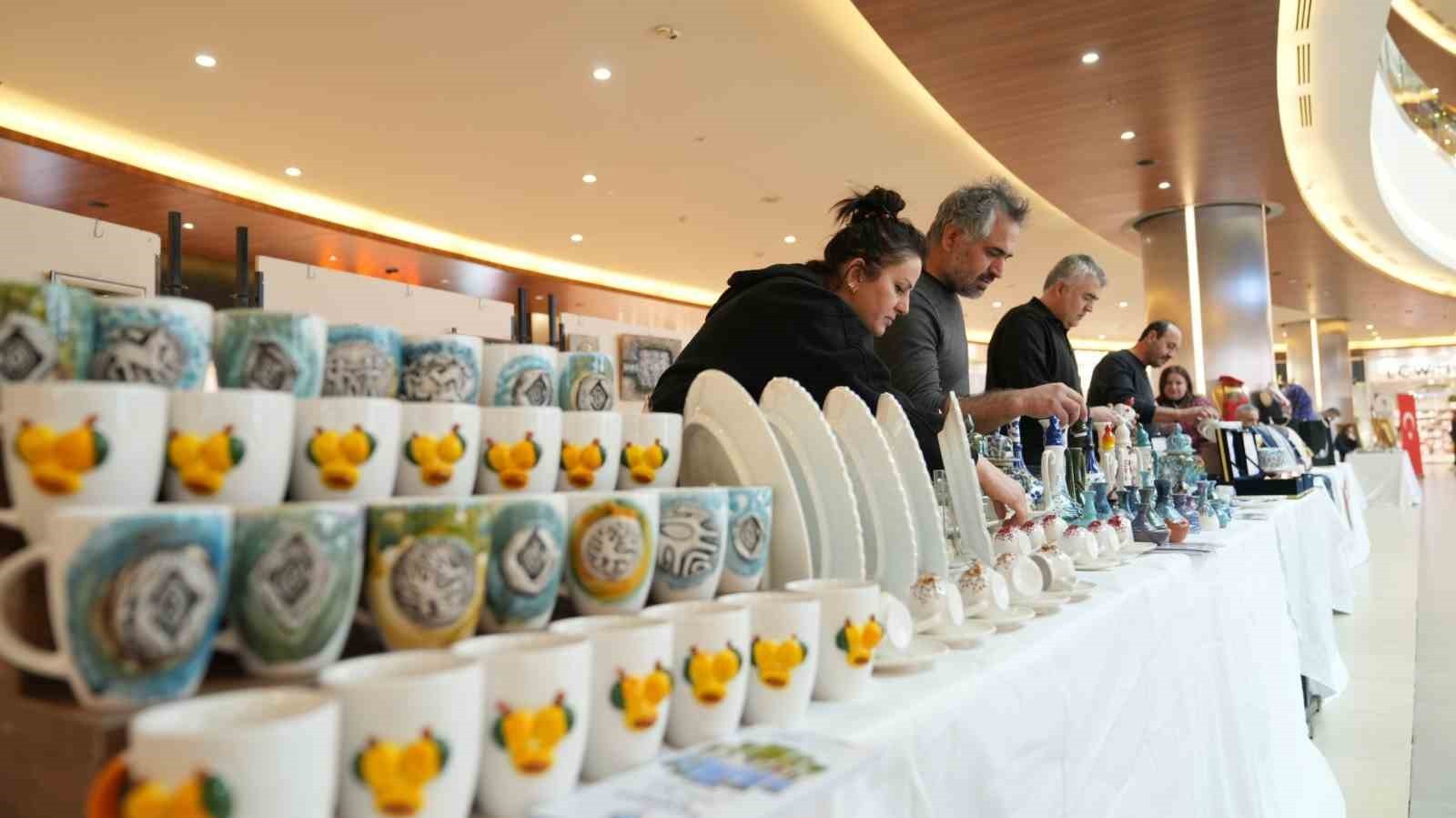 Battalgazi Belediyesi'nden yıl sonu sergisi: El emeği ürünler AVM'de sergileniyor