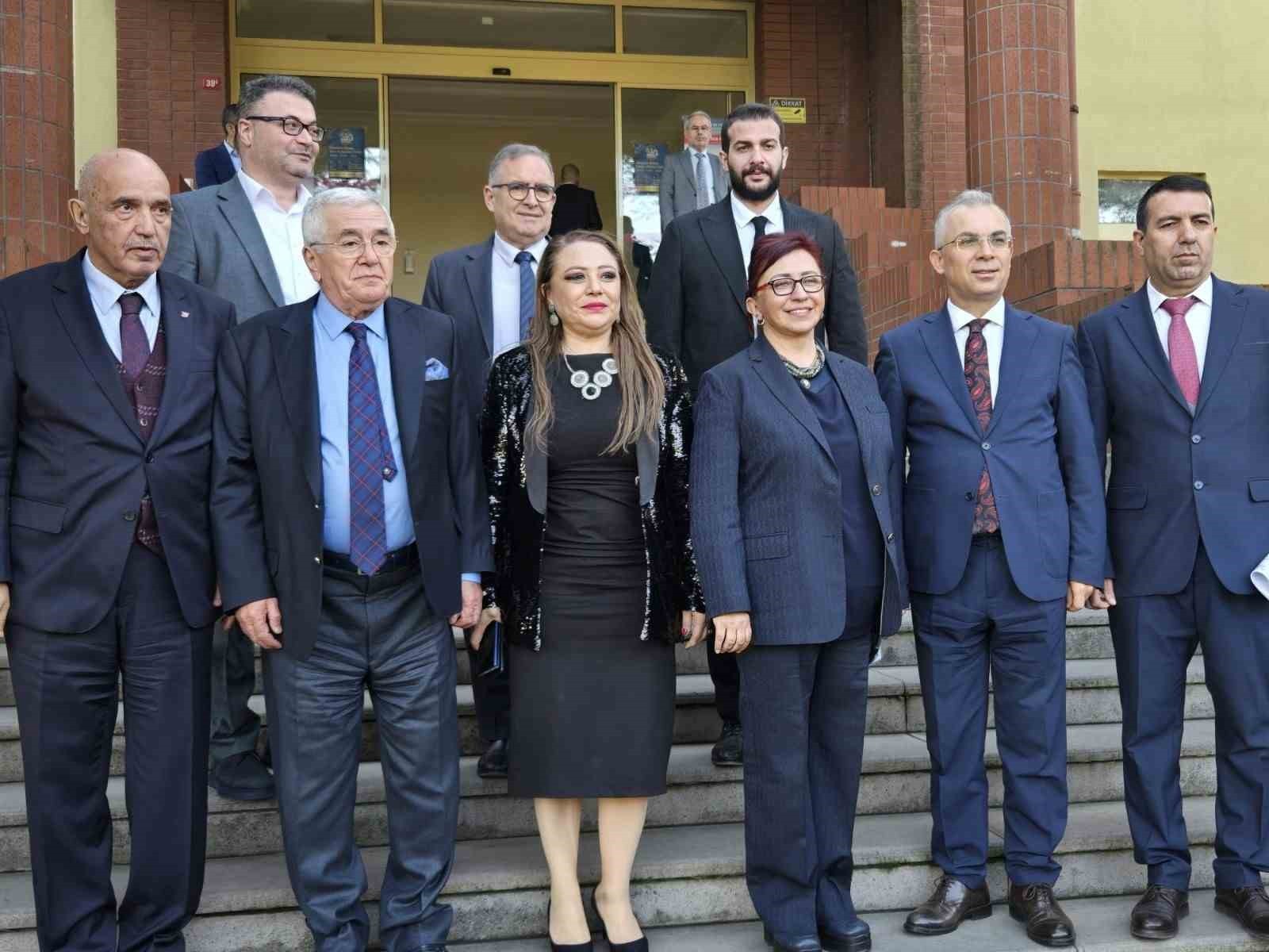 Sağlık, ticaret ve diplomasi İstanbul'da buluştu