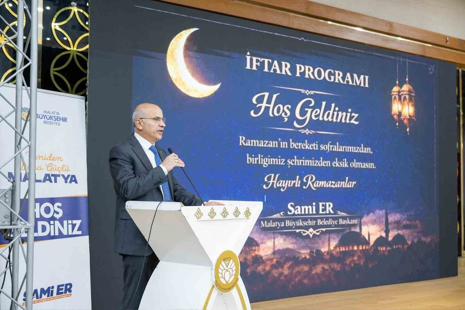 Başkan Er: "Malatya'mız güçlü bir şekilde ayağa kalkıyor"