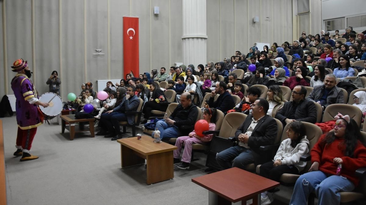 Karagöz ile Hacivat'a yoğun ilgi