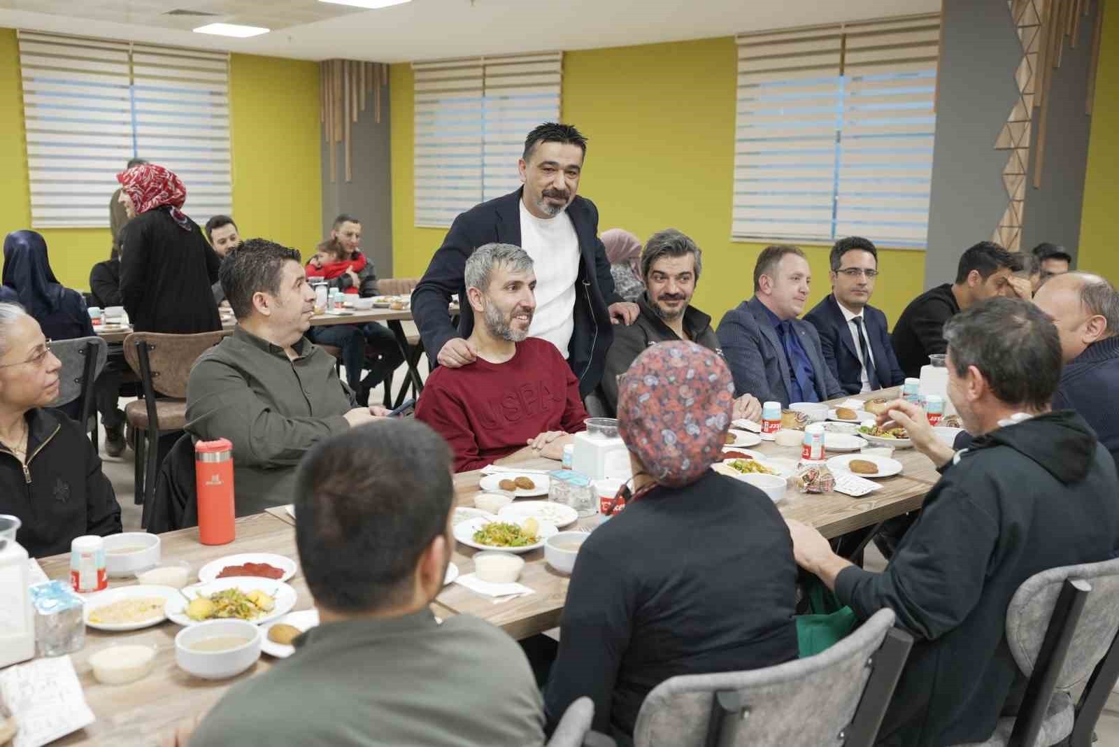 MEAH'ta iftar ve sahur programı düzenlendi