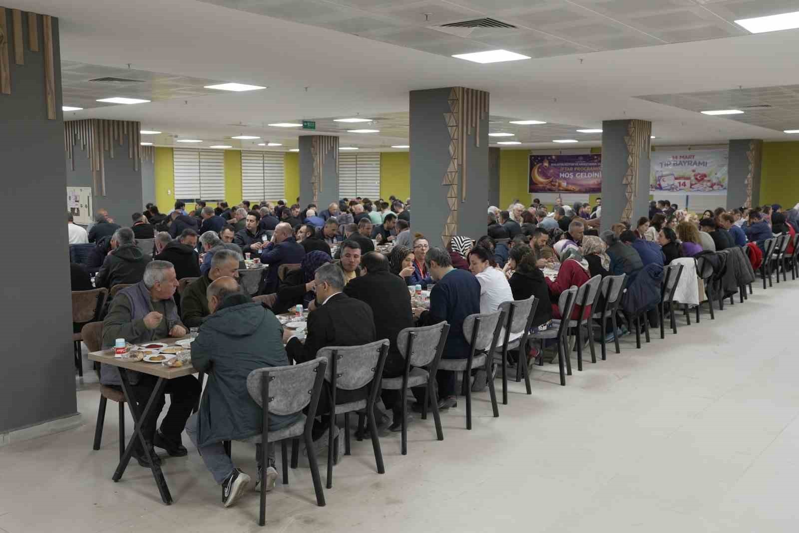 MEAH'ta iftar ve sahur programı düzenlendi