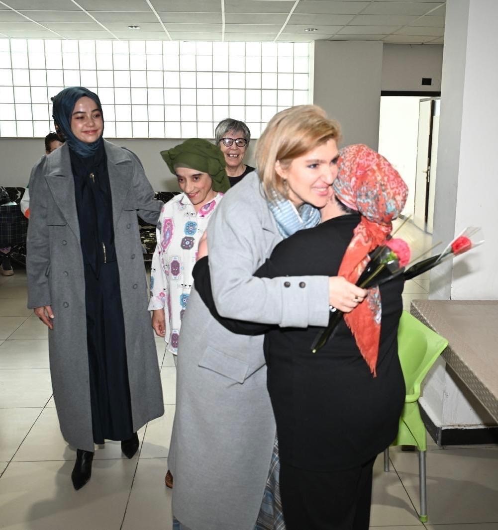 Milletvekili Ölmeztoprak'tan sosyal farkındalık, büyükler ve üretim odaklı ziyaretler