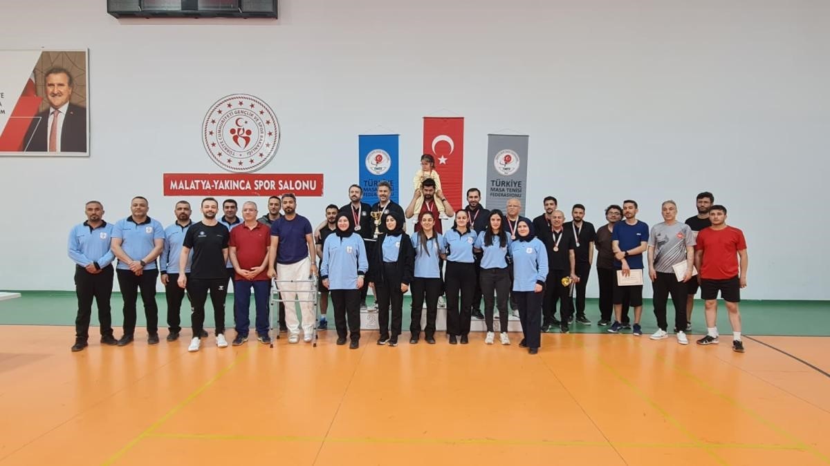 İnönü Üniversitesi, Masa Tenisi Kurumlar Ligi'nde Malatya ikincisi oldu