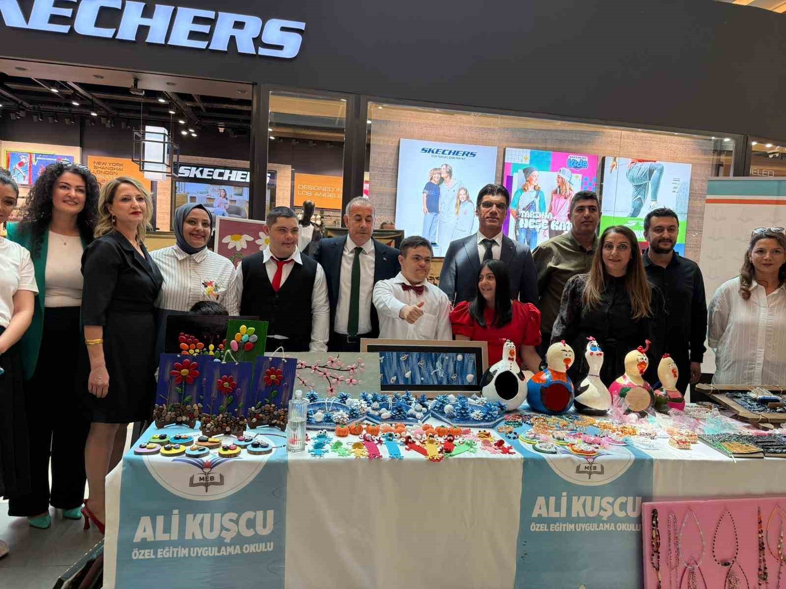Malatya'da özel eğitim sergisi açıldı