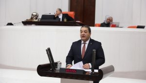 Fendoğlu, Kayısı Çekirdeğinin Güvenli Bitki Listesine Alınmasını İstedi
