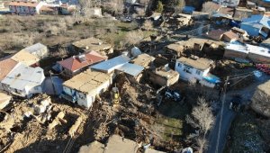Eskimalatya Aşkı Grubunda Depremzedelere Yardım