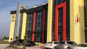 YMS; Eleştiriye evet, küfür ve hakarete hayır