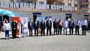 Vali Baruş; Bütün Malatyalı kadınlarımızı alkışlamalıyız