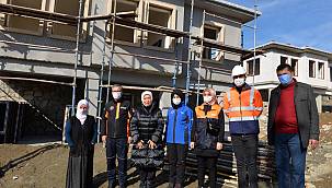 Çalık; Afetten uzak dayanıklı binalar yapılıyor