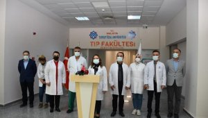 "Doktorlarımıza ve sağlık çalışanlarımıza, her türlü şiddet kınıyoruz"