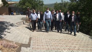 Pütürge Belediyesi kendi parke taşını üretiyor