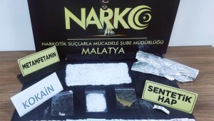 12 Uyuşturucu satıcısı çıkarıldığı mahkemece tutuklandı