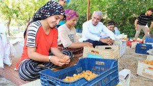 Başkan Güder'den mevsimlik işçilere bayram ziyareti