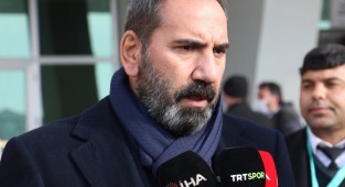 Mecnun Otyakmaz: "3 puan aldığımız için çok sevinçliyiz"