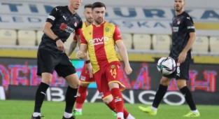 Yeni Malatyaspor ile Sivasspor  10. randevuda