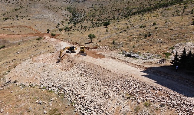 Battalgazi'de yeni yol açma çalışmaları sürüyor