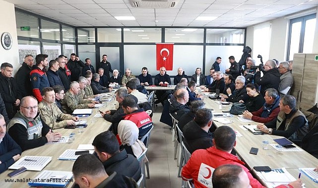 Bakan Soylu; "Ağır hasarlı ve acil yıkılacak binalardan ev eşyası alınmaması gerekiyor"