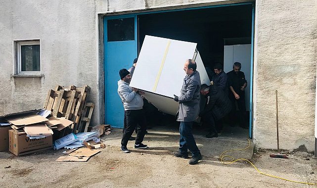 Bolu'dan seyyar tuvalet, banyo ve sobalar Kahramanmaraş'a doğru yola çıktı