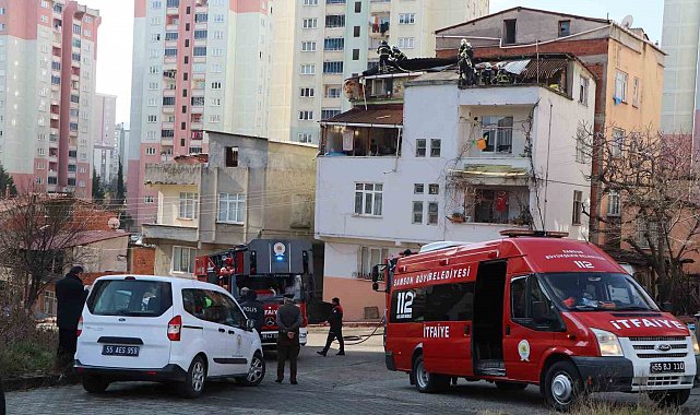 Çatı yangını korkuttu