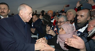 Cumhurbaşkanı Erdoğan, Doğanşehir'de konteyner kenti ziyaret etti