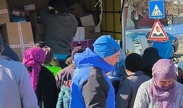 Doğanşehir Belediyesi depremzedelerin yanında