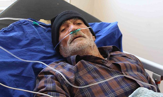 Enkazdan çıkarılan depremzede: İçtiğimiz çay oğlumun ve hamile gelinimin hayatına mal oldu"
